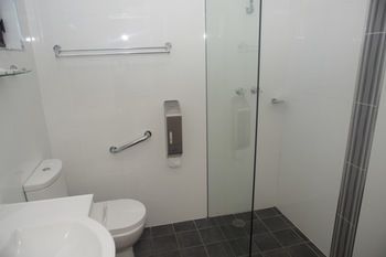 Forest Lodge Motor Inn & Restaurant - Accommodation Melbourne 6
