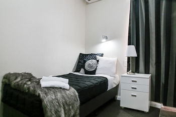 Airport Hotel Sydney - Accommodation Melbourne 3