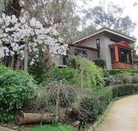 Cherryblossom BampB - Accommodation Melbourne