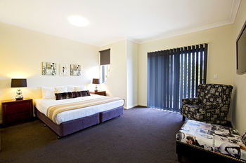 Astina Serviced Apartments - Central - Accommodation Melbourne 2
