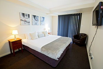 Astina Serviced Apartments - Central - Accommodation Melbourne 5