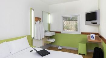 Ibis Budget Newcastle - Accommodation Melbourne 2