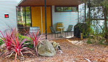 Valley Farm Vineyard Cottages - Accommodation Melbourne 13