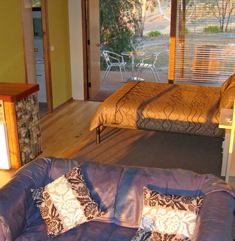 Valley Farm Vineyard Cottages - Accommodation Melbourne 14