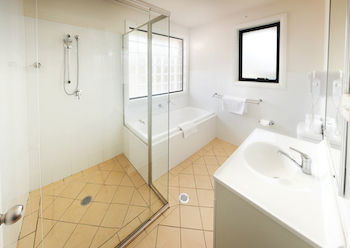 Charlestown Terrace - Accommodation Melbourne 0