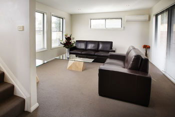 Charlestown Terrace - Accommodation Melbourne 11