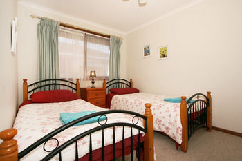 40 Thames Holiday Unit - Accommodation Melbourne 7