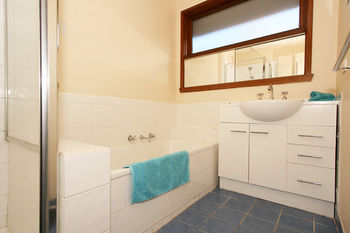 40 Thames Holiday Unit - Accommodation Melbourne 16