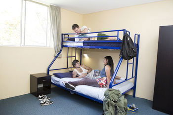 Sydney, Glebe Point YHA - Hostel - Accommodation Melbourne 1