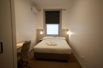 Dalziel Lodge - Accommodation Melbourne 12