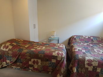 Bentley Waterfront Motel & Cottages - Accommodation Melbourne 26