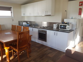 Bentley Waterfront Motel & Cottages - Accommodation Melbourne 76