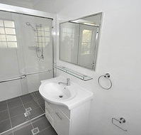 Balmain 1 Mont Furnished Apartment - Accommodation Melbourne