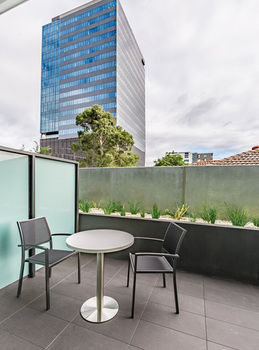 City Edge Box Hill - Accommodation Melbourne 11