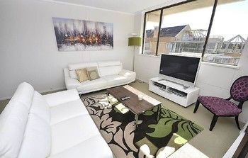 North Sydney 21 Rig Furnished Apartment - Melbourne 4u 6