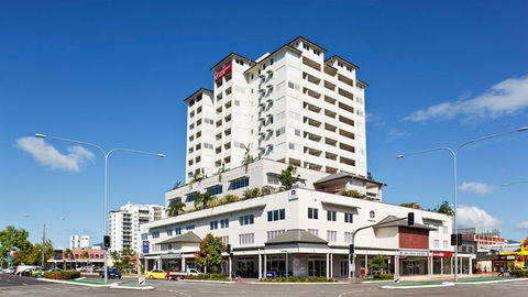 BEST WESTERN PLUS Cairns Central Apartments - Accommodation Melbourne 3