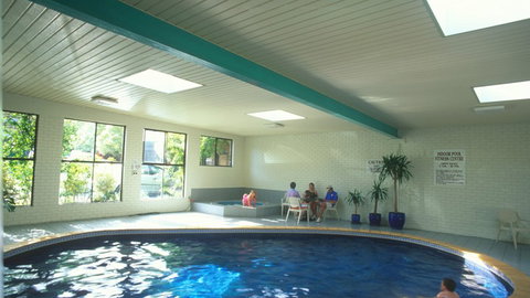 Best Western Plus The Tudor Box Hill - Accommodation Melbourne 4