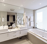 Lansdowne Apartments - The - Accommodation Melbourne