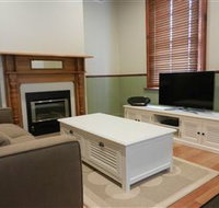 Myrtle Cottage - Accommodation Melbourne