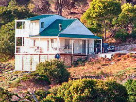 Flinders Island TAS Accommodation Melbourne