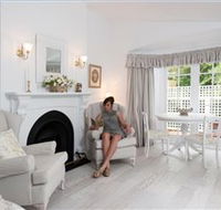 White Dove Cottage Bed and Breakfast - Accommodation Melbourne