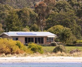 Beach And Boat Accommodation - Accommodation Melbourne 1