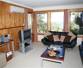 Bed In The Treetops - Accommodation Melbourne 0