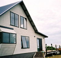 Sea View Cottages - Netherby Downs and A C View Cottage - Accommodation Melbourne
