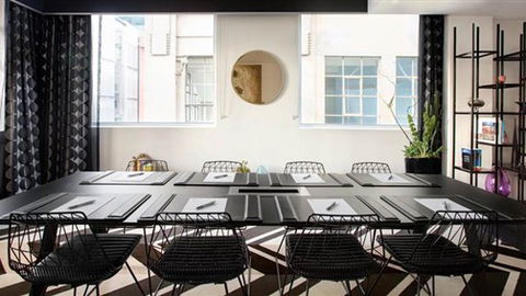 Adelphi Hotel - Melbourne 4u 3