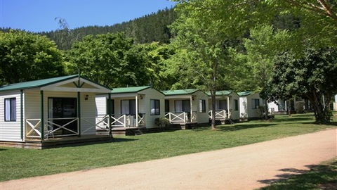 Porepunkah Pines Holiday Park - Accommodation Melbourne 1