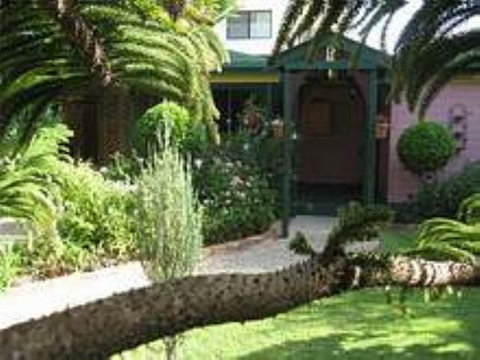 Chelsand Cottage - Accommodation Melbourne 0