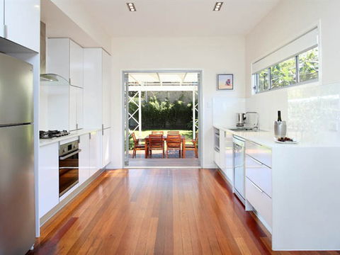 Corporate Beach House - Accommodation Melbourne 1