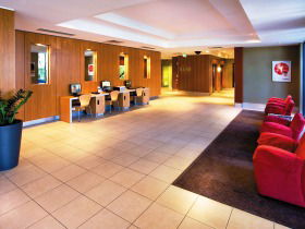 Travelodge Hotel Garden City Brisbane - Accommodation Melbourne 1