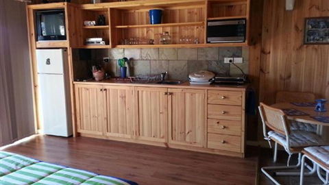 Laura Lodge Rest & Recreation Retreat - Accommodation Melbourne 2