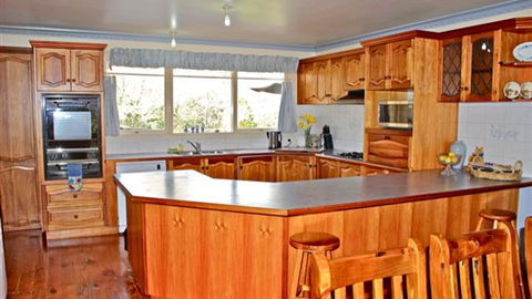 Annie's Garden Retreat - Accommodation Melbourne 4