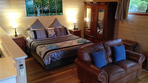 Southern Anchorage Retreat - Accommodation Melbourne 4