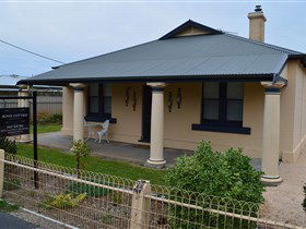 Agnes Cottage Bed And Breakfast - Accommodation Melbourne 0