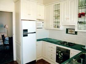 Grandview House Apartments - Glenelg - Accommodation Melbourne 1