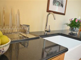 St Marks Church Apartment - Accommodation Melbourne 1