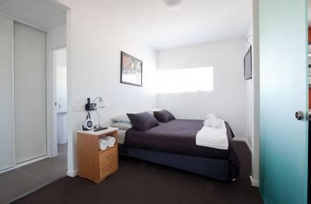 B7 Honeysuckle Apartments - Accommodation Melbourne 4