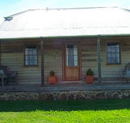 Brickendon Historic  Farm Cottages - Accommodation Melbourne