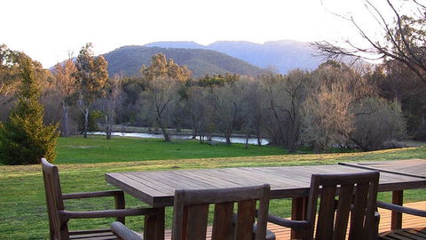 Buffalo Motel And Country Retreat - Accommodation Melbourne 3