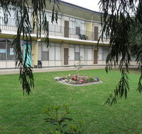 Capri Lodge Apartments - Accommodation Melbourne