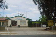 Central Olympic Motel & Cottages - Accommodation Melbourne 0