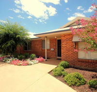 Colonial Court Villas Serviced Apartments - Melbourne 4u