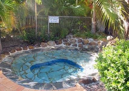 Comfort Inn Bert Hinkler - Accommodation Melbourne 2