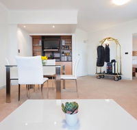 Diplomat Hotel - Accommodation Melbourne
