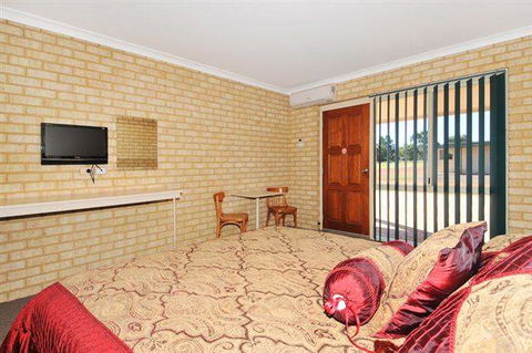 Drakesbrook Hotel - Accommodation Melbourne 4