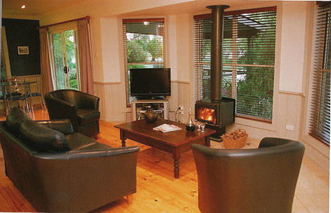 Evanslea - Accommodation Melbourne 3