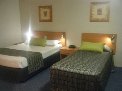 Galaxy Motel - Accommodation Melbourne 1